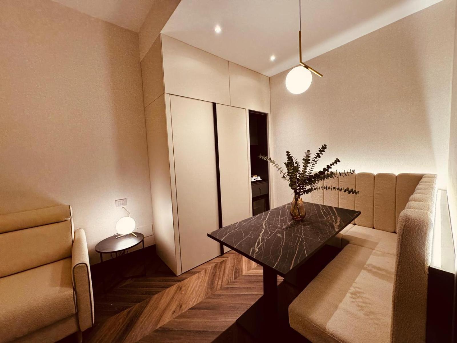 Lumera - Solferino Milan