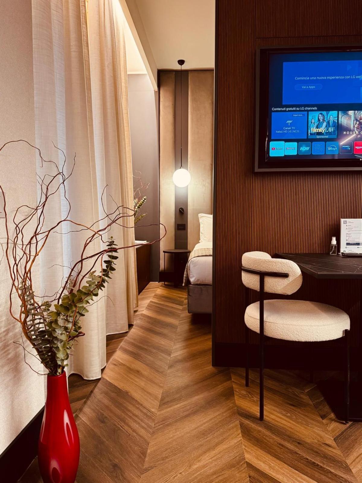 Lumera - Solferino Apartment Milan
